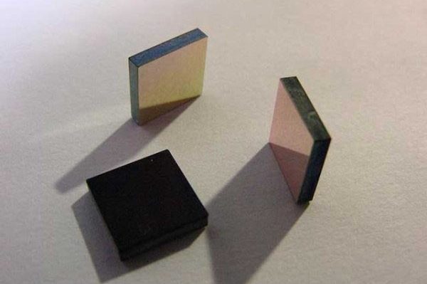 NBP940 Narrow Band Pass Filter (black glass) NBP940 Narrow Band Pass Filter (black glass)