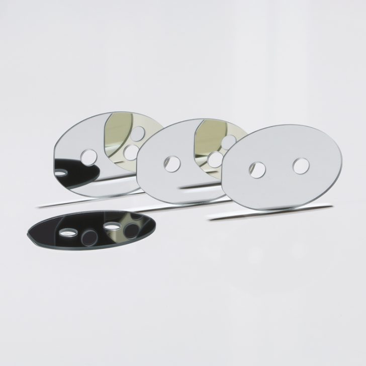 A 905 nm reflecting mirror is an optical component designed to efficiently reflect light at or near the wavelength of 905 nm, typically used in infrared (IR) applications. This wavelength is commonly associated with laser rangefinders, LiDAR systems, and communication technologies. Model: 905nm Reflecting MirrorSpecifications: CustomizedMaterial: Optical glass Contact U