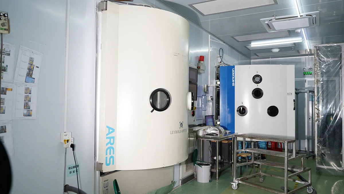 Optical coating process area at GIAI Photonics