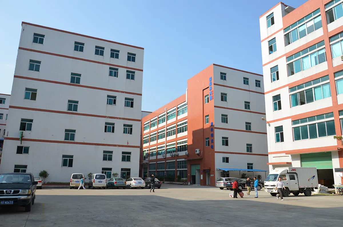 GIAI Photonics optical manufacturing facility and production environment