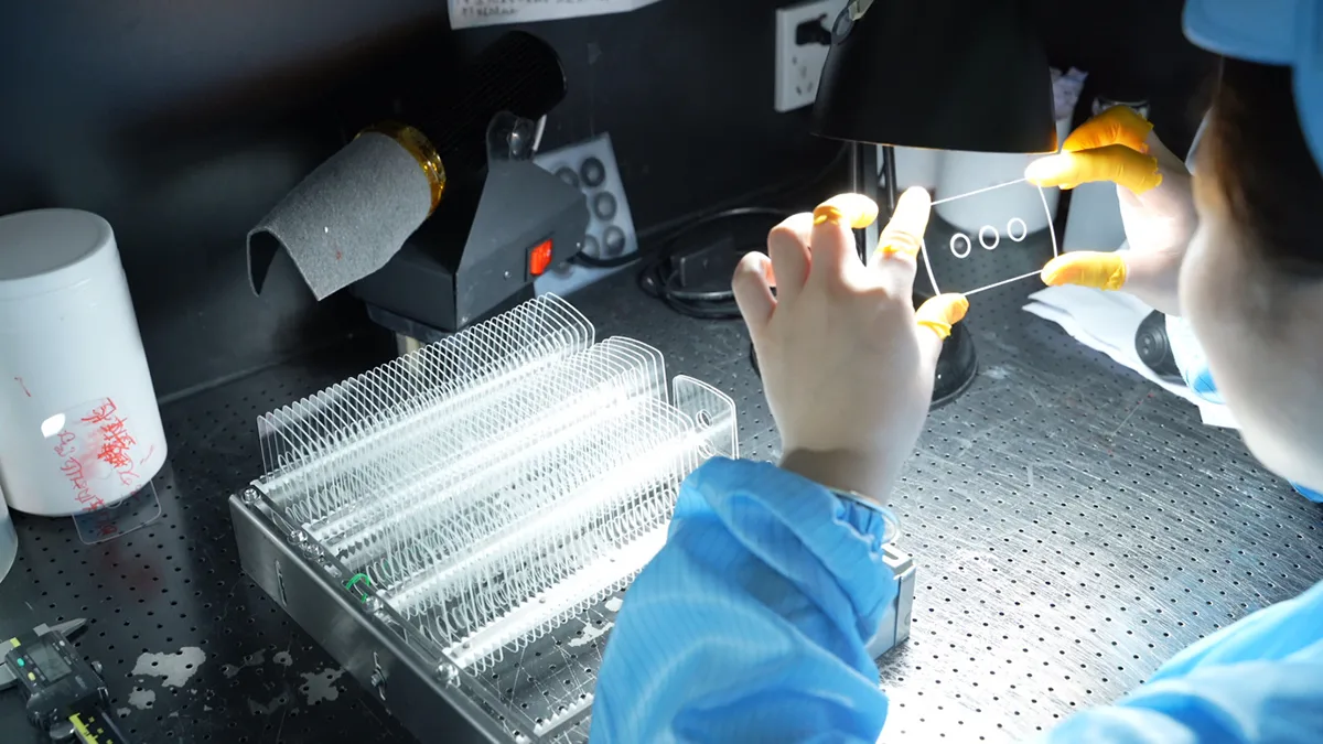 Optical measurement and spectral verification at GIAI Photonics